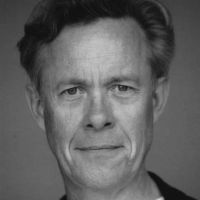 Alex Jennings Joins the London Philharmonic Orchestra in Schoenberg's GURRELIEDER
