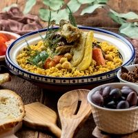BWW Review: NISI Opens in the Times Square Area to the Delight of Theatergoers and Many More