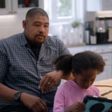VIDEO: Watch a Preview of THE UNICORN on CBS!
