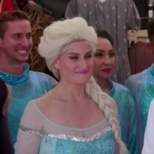 VIDEO: The Cast of FROZEN 2 Stops Traffic With a Performance in the Street With James