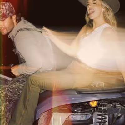 Lainey Wilson Releases 'Kinda Love It' Music Video
