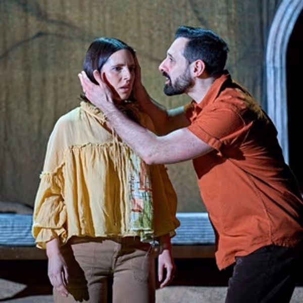 Review: THE BEEKEEPER OF ALEPPO, Theatre Royal Brighton Photo