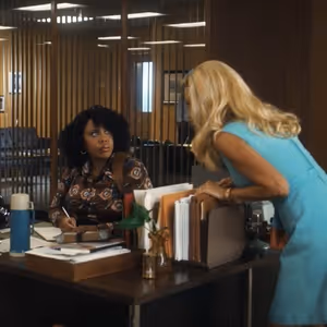 Video: Watch a Sneak Peek Clip From the Second Episode of Apple TV's PALM ROYALE…