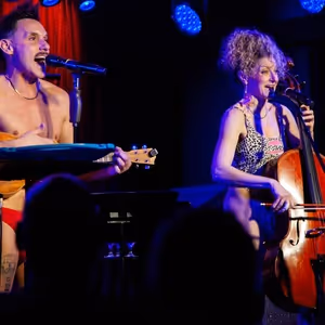 Review: Laurie Beechman Audience Loves The Skivvies A HEART ACT TO FOLLOW