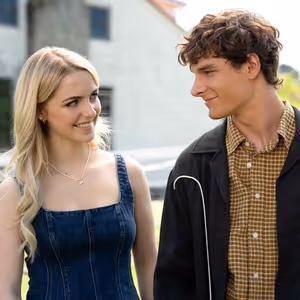 Colleen Hoover's REGRETTING YOU Sets Paramount+ Streaming Debut