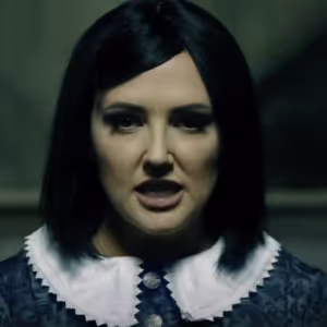 Video: Rachel Potter Reprises THE ADDAMS FAMILY Role For 'Pulled' Performance