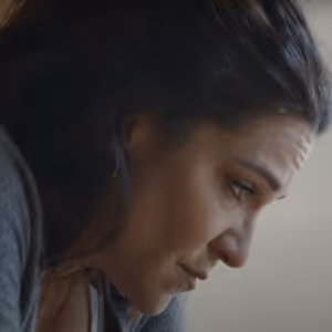 Watch: HELL'S KITCHEN Debuts 'No One' Music Video and Four Singles From Cast…