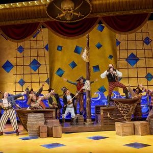 Review: THE PIRATES OF PENZANCE at St. Louis Opera Theatre