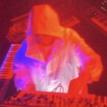 Mike Dean Releases New Visual Album 'ECHOPLEX (Live 2021)'