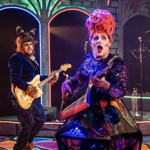 Review: BEAUTY AND THE BEAST, New Wolsey Theatre
