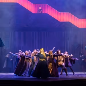 LOS PILARES DE LA TIERRA, EL MUSICAL aterriza en Zaragoza durante un mes