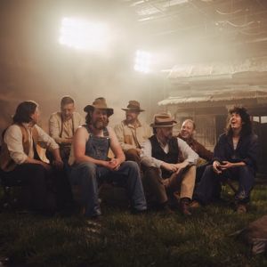Tyler Childers Confirms Global 'Mule Pull '24 Tour'