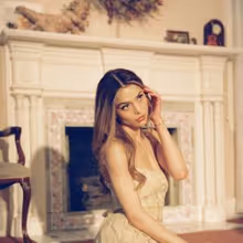 Ana Sky Releases Debut EP PROLOGUE After UK Chart-Topping Single