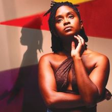 Kacie Rogers' I SELL WINDOWS is Coming To The Edinburgh Fringe Festival