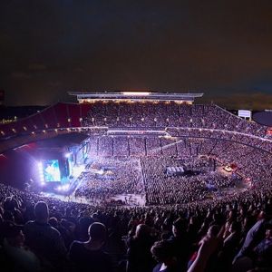 Luke Combs' Record-Breaking 2024 Stadium Tour Sells Over One Million Tickets in Opening Weekend