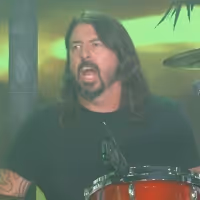 VIDEO: Taylor Hawkins & The Coattail Riders Perform 'I Really Blew It' on JIMMY…