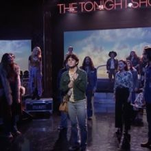 VIDEO: ALMOST FAMOUS Cast Performs 'Tiny Dancer' on THE TONIGHT SHOW