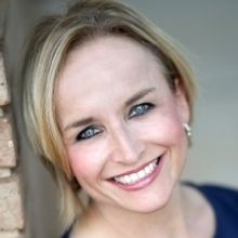 Kristi Parker Byers of ROCKABILLY HEAVEN at Centre Stage