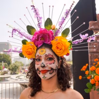GLORIA MOLINA GRAND PARK'S DOWNTOWN DÍA DE LOS MUERTOS to Honor Loved Ones
