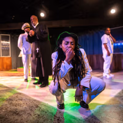 Review: The Gift Theatre's HAYWARD at Steppenwolf Theatre