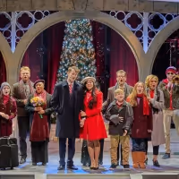 BWW Review: LOVE ACTUALLY LIVE Sparkles Like a Tree Full of Ornaments on Christmas…