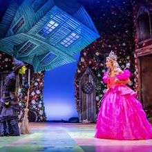 PHOTOS: Primeras fotos de escena de WICKED en Madrid