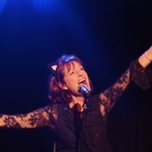 Robin Lyon Gardiner Wins 7th Annual TOMATOES GOT TALENT Contest At The Triad