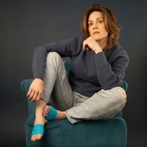 Cameron Esposito to Present FEAT at Steppenwolf Theatre in October