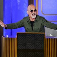 Video: Sneak Peek Clip From 'Legacy Show' Episode of HOLLYWOOD SQUARES Video