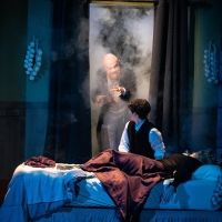 Review: Steven Dietz Adaptation Of The Bram Stoker Classic DRACULA Commands the Stage in True Gothic-Noir Fashion at Jobsite Theater