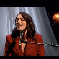 VIDEO: Watch Sara Bareilles Perform 'She Used To Be Mine' On THE GRAHAM NORTON SHOW!