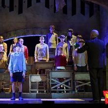 TV: Disfruta de dos números de LOS CHICOS DEL CORO en La Latina