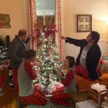 BWW Review: Firecracker Productions' ALL THROUGH THE HOUSE Is Not the 'Night Before C