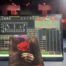 Student Blog: 12 Hours, 1 Brain Cell, Infinite Cues- Tech Week