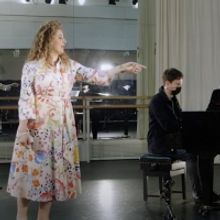 VIDEO: Go Inside Rehearsal For The Royal Opera House's LA BOHEME