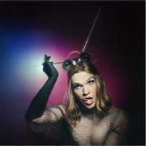 Mari Moriarty To Bring FEMPATHS: TRANSISTOR RADIO HOUR To Edinburgh Fringe