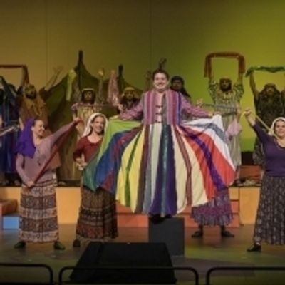 Review: JOSEPH AND THE AMAZING TECHNICOLOR DREAMCOAT Brings Entertaining Fun to the James Armstrong Theatre