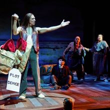 Review Roundup: BETWEEN TWO KNEES