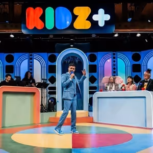 Review: KID GLOVES World Premiere Musical Comedy at Skylight Theatre