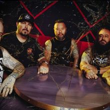 BREAKING IN A SEQUENCE Releases New Single "Don't Run" via TLG|ZOID
