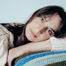 Folk Rock Singer-Songwriter Abby Litman Releases Her Third Single Track, “Lose…