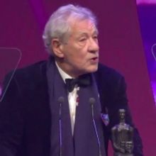 VIDEO: Ian McKellen Accepts the Editor's Award at the 2019 Evening Standard Theatre A