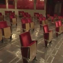VIDEO: Berlin Theatre Plans to Reopen With Socially-Distanced Seating Plan