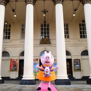 PEPPA PIG'S BIG FAMILY SHOW Will Return to London's West End This Festive Season