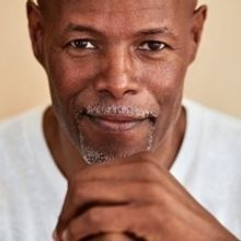 Keenen Ivory Wayans Signs On as Showrunner for THE LAST O.G.