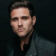 'Pretty Woman' Star Brennin Hunt Previews New Single 'Heaven's on the Way'