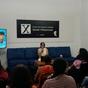 Jumko Ogata Imparte Clase Magistral En El Centro De Creación Literaria Xavier…