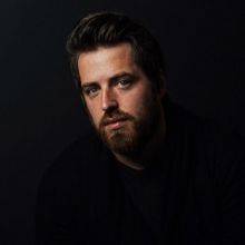 American Idol Winner Lee DeWyze Announced At The Bank Of New Hampshire Stage