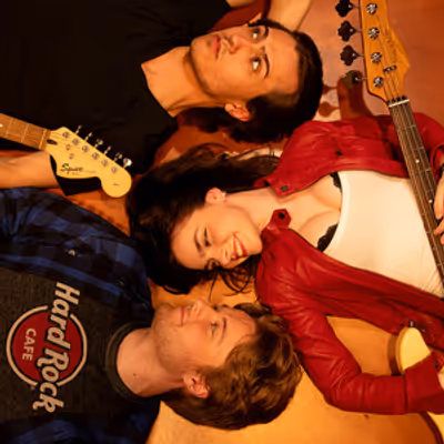ROCK NEVER DIES to Open at Hard Rock Cafe Times Square with Immersive Dinner Show