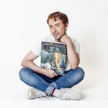 Photos/Video: Rob Madge in BUYER & CELLAR